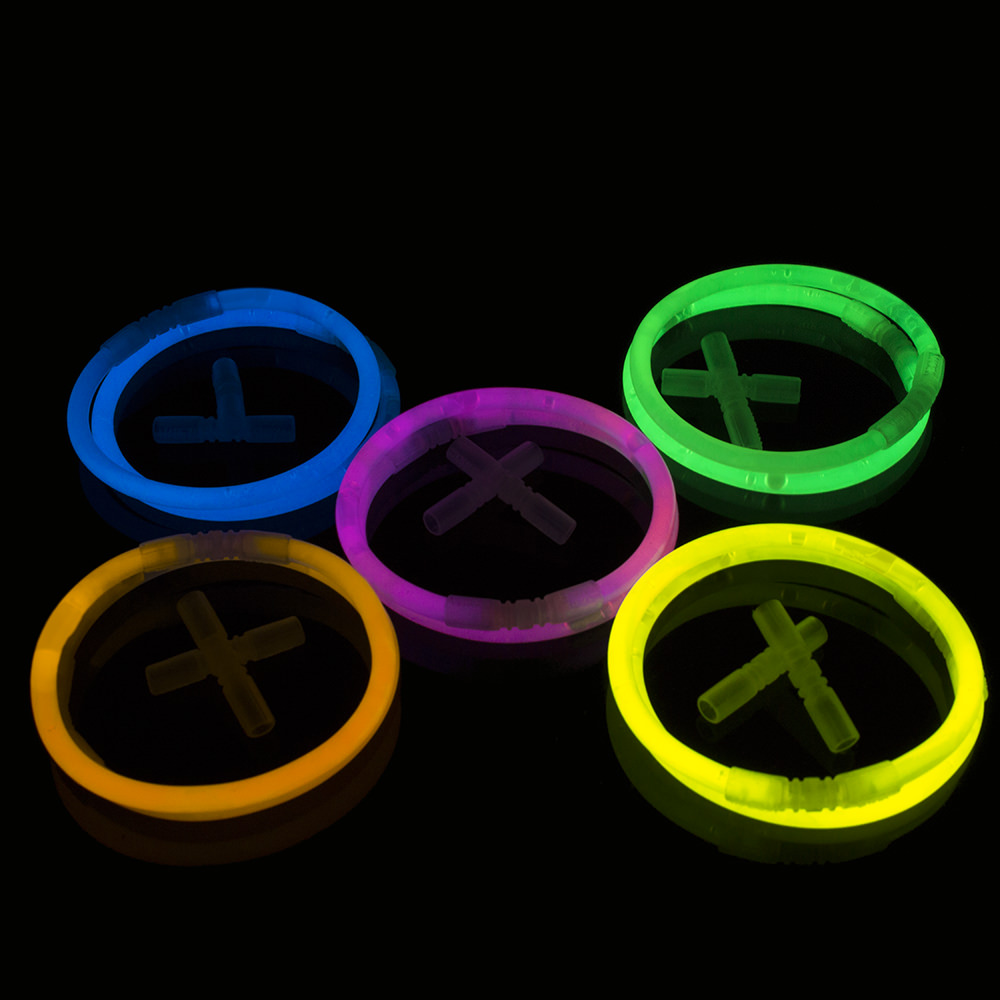 8 Inch Glow Bracelets 2 Per Packet-